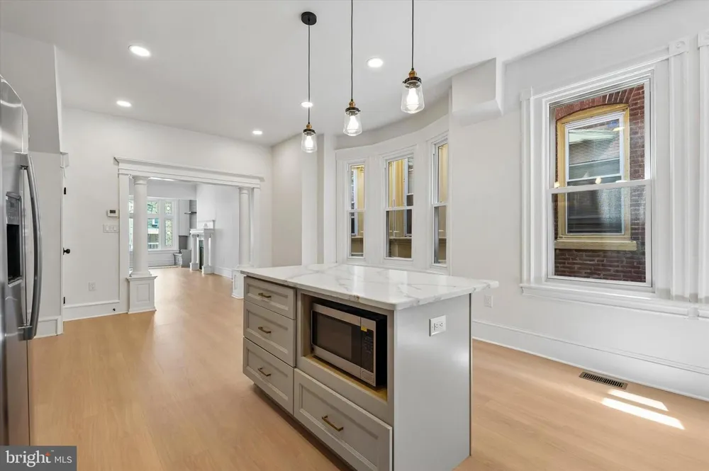 451 E WALNUT LANE Philadelphia, PA 19144