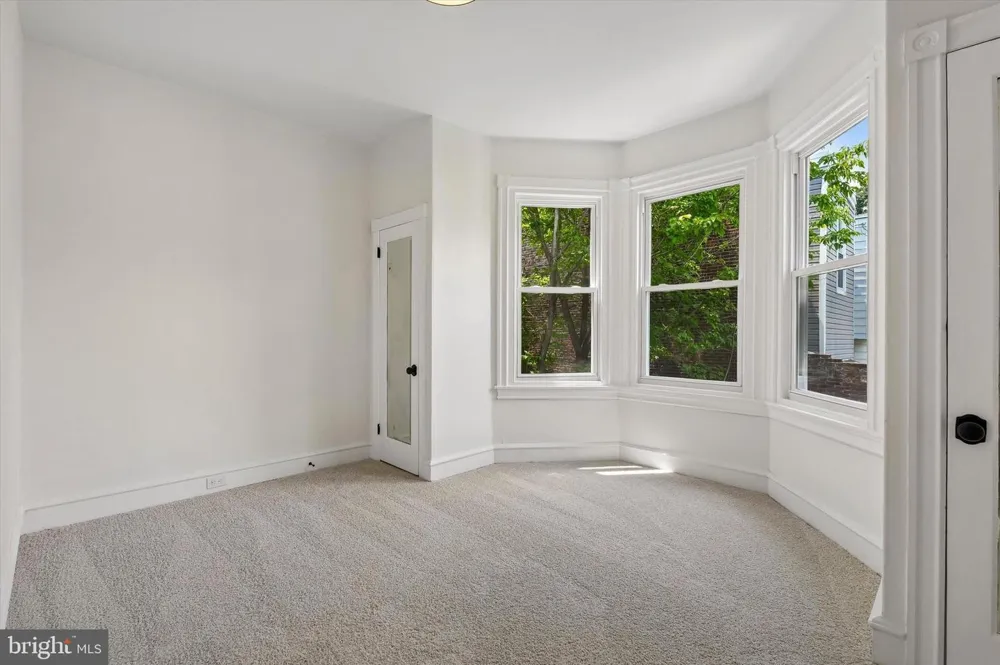 451 E WALNUT LANE Philadelphia, PA 19144