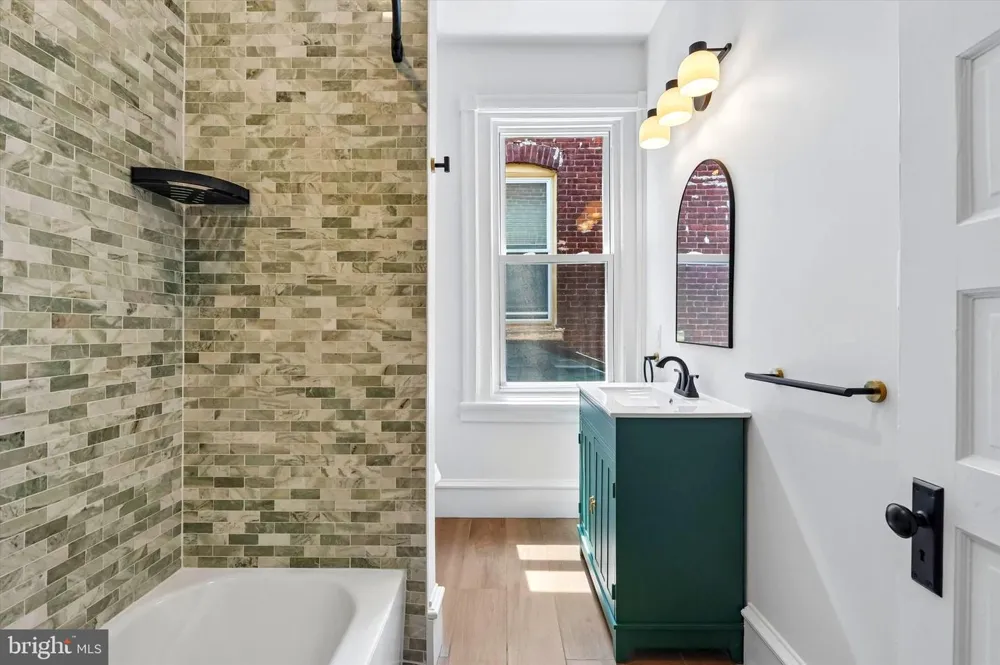 451 E WALNUT LANE Philadelphia, PA 19144