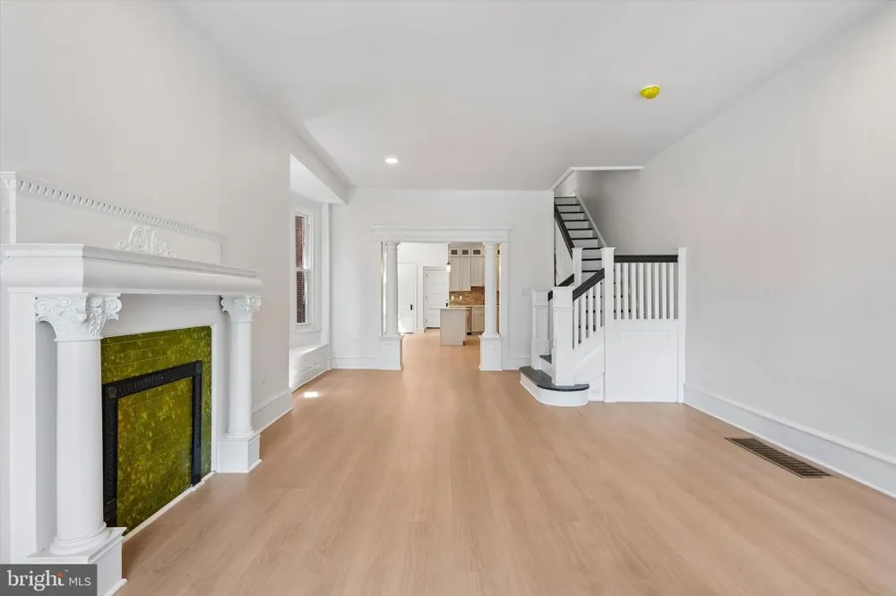 451 E WALNUT LANE Philadelphia, PA 19144