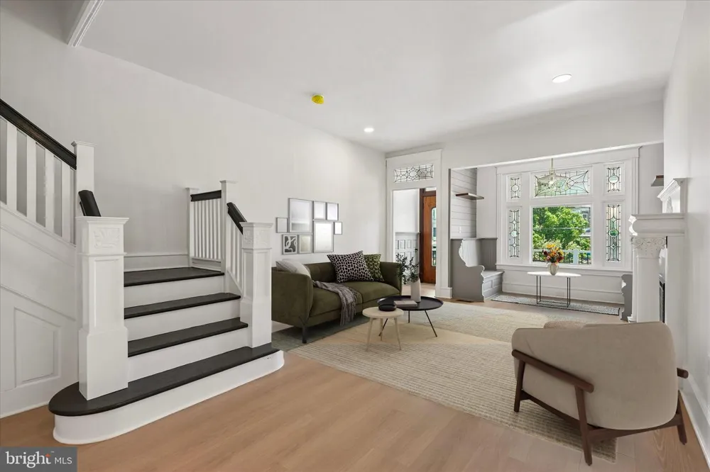 451 E WALNUT LANE Philadelphia, PA 19144