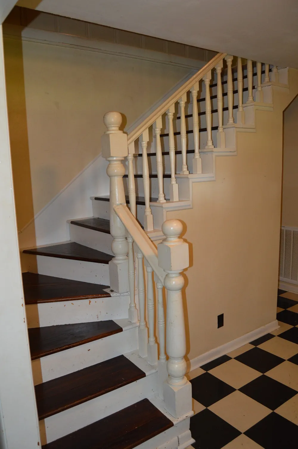 952 Old Fayetteville Highway Lynchburg, TN 37352