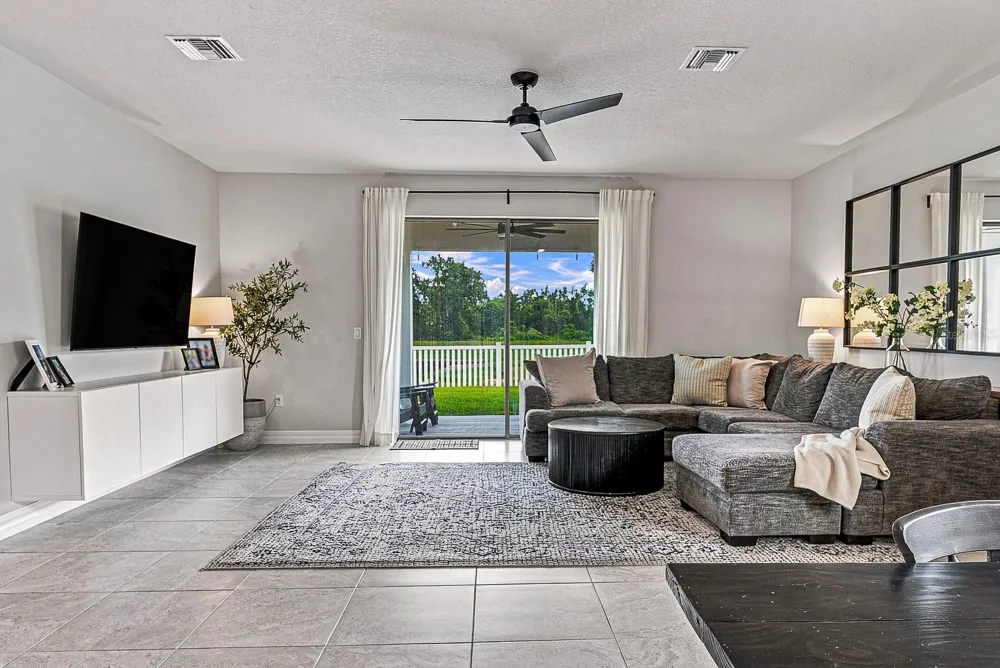 18515 CORTES CREEK BOULEVARD Spring Hill, FL 34610