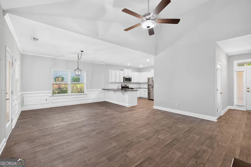 832 Hidden Hollow CIR Commerce, GA 30529