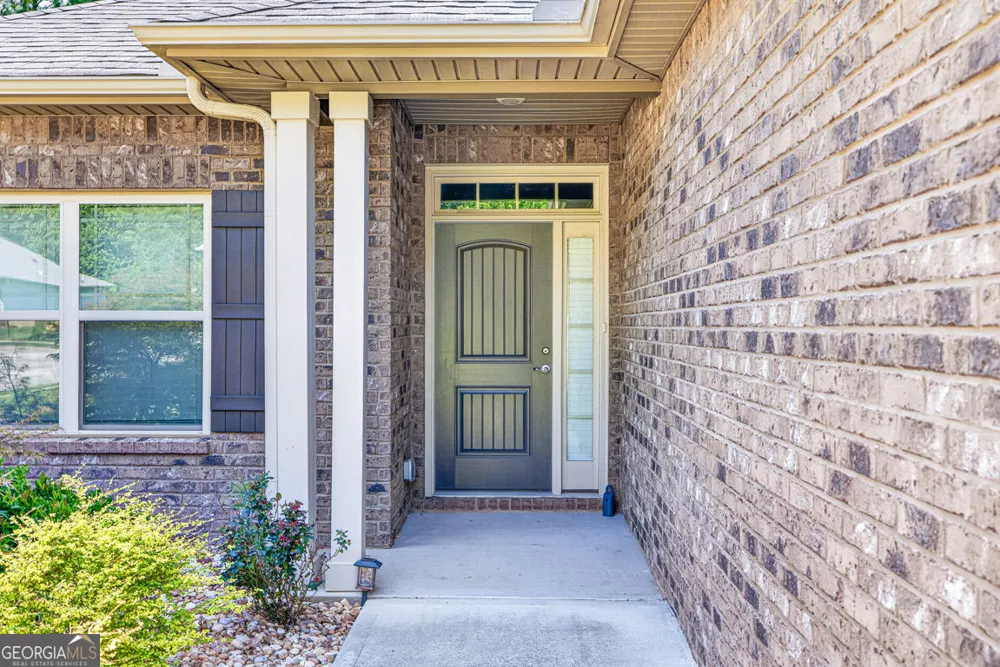 832 Hidden Hollow CIR Commerce, GA 30529