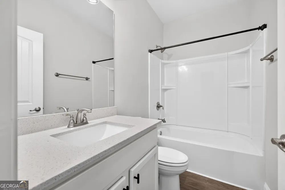 832 Hidden Hollow CIR Commerce, GA 30529