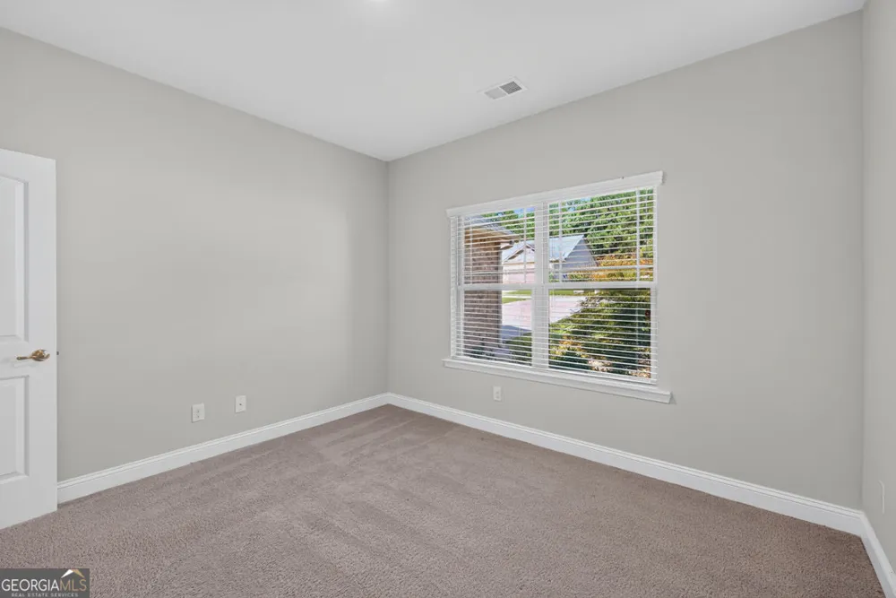 832 Hidden Hollow CIR Commerce, GA 30529
