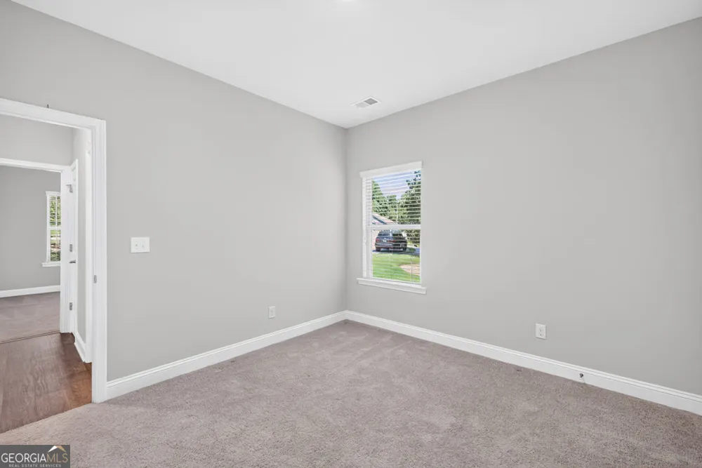 832 Hidden Hollow CIR Commerce, GA 30529