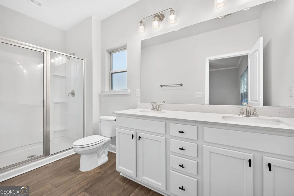 832 Hidden Hollow CIR Commerce, GA 30529