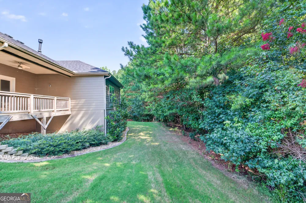 832 Hidden Hollow CIR Commerce, GA 30529