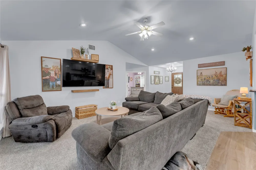 307 Fox Crossing Burnet, TX 78611