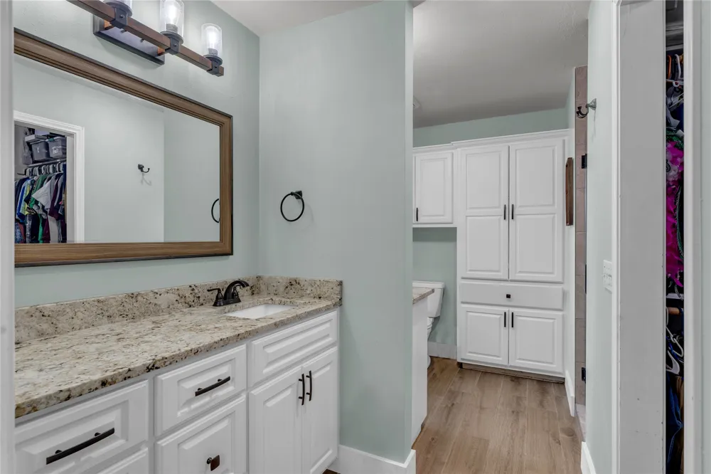 307 Fox Crossing Burnet, TX 78611