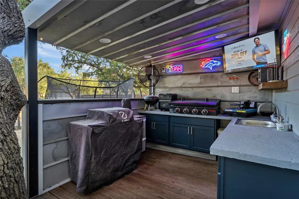 307 Fox Crossing Burnet, TX 78611