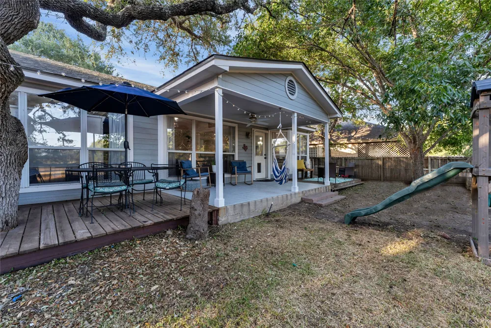 307 Fox Crossing Burnet, TX 78611