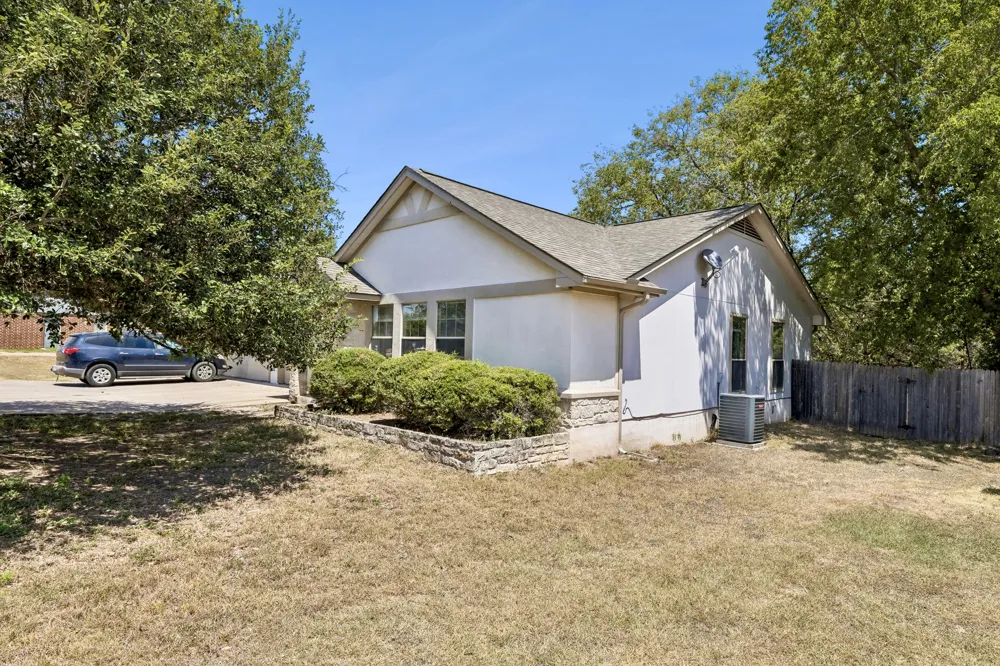 5603 Thunderbird Street #B Lago Vista, TX 78645