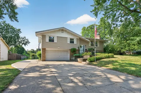 3600 Downers Drive NE