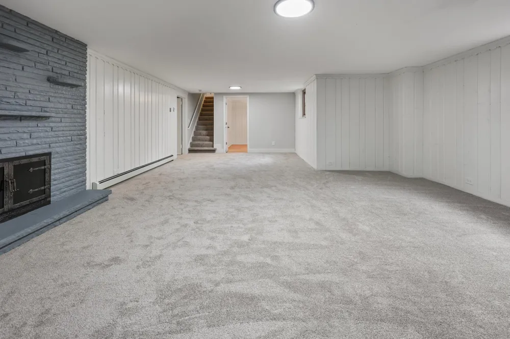 4370 Mackey Avenue S Saint Louis Park, MN 55424