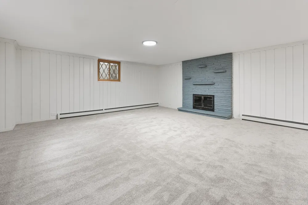 4370 Mackey Avenue S Saint Louis Park, MN 55424