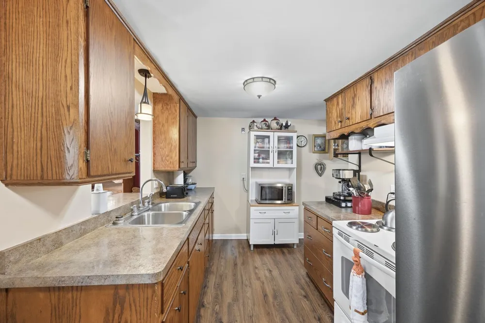 613 Frank Street NW Silver Lake, MN 55381
