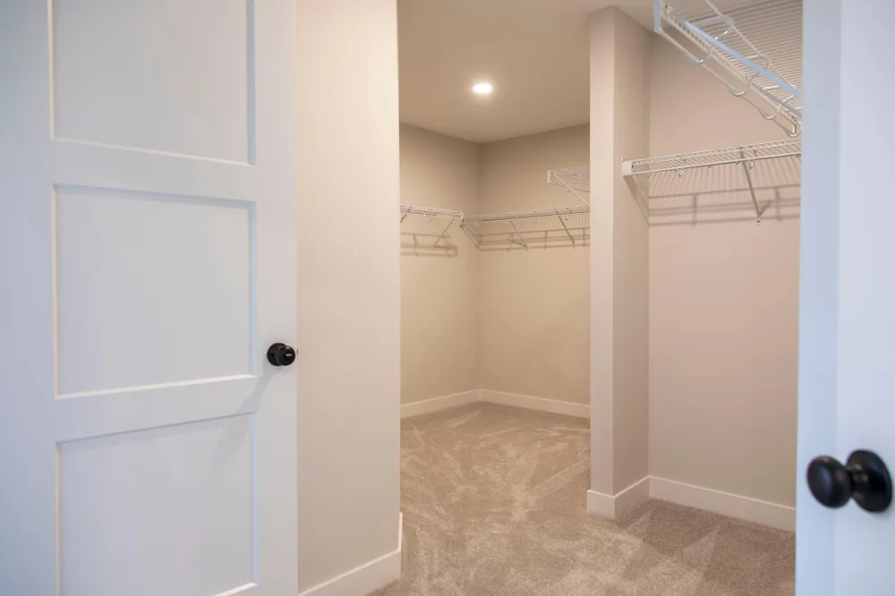 5910 Freeland Alcove Hugo, MN 55038