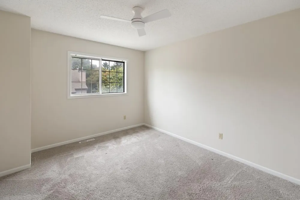9925 Russell Avenue #9 Brooklyn Park, MN 55444