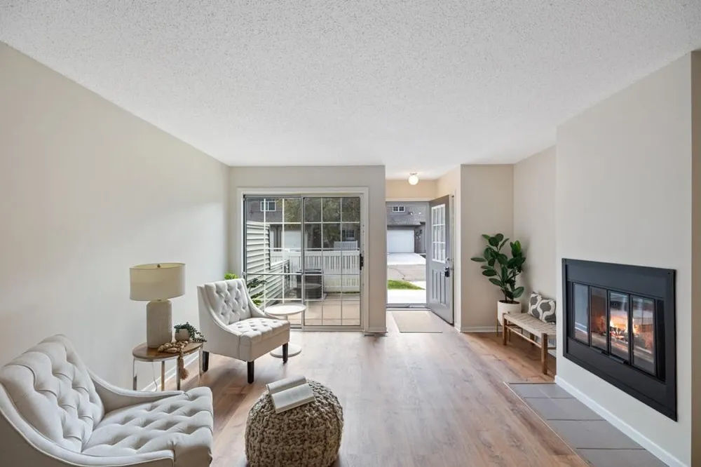 9925 Russell Avenue #9 Brooklyn Park, MN 55444