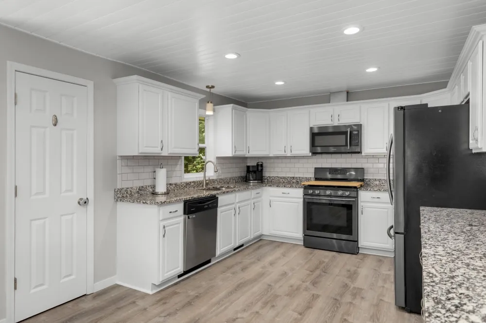 731 123rd Avenue NW Coon Rapids, MN 55448