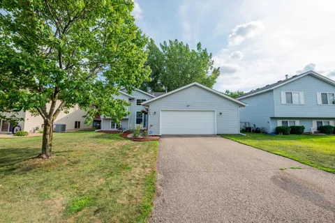 5180 185th Street W