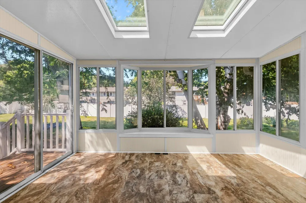 754 Southview Court SW Hutchinson, MN 55350