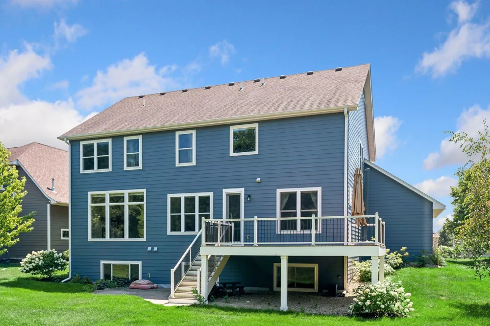 16070 55th Avenue Plymouth, MN 55446