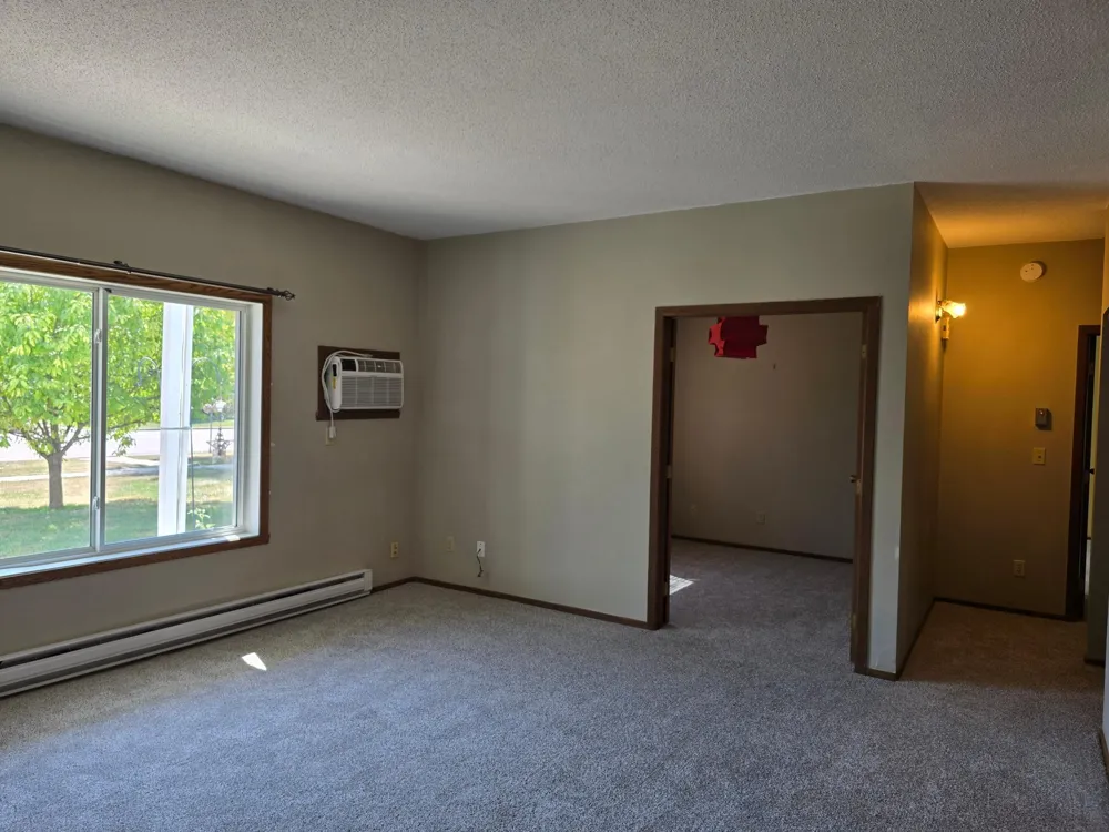1727 27th Avenue S Fargo, ND 58103