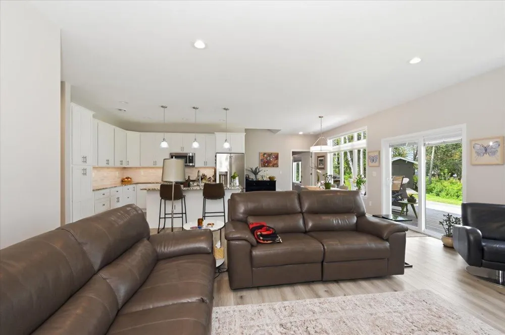 6160 Birch Acres Road Duluth, MN 55803