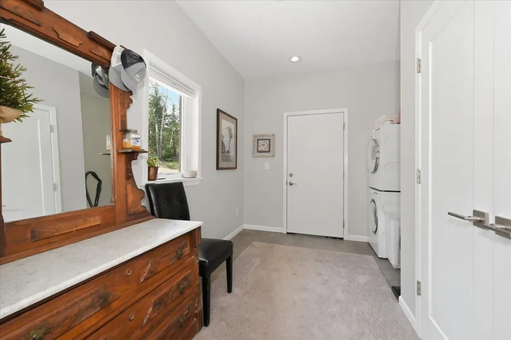 6160 Birch Acres Road Duluth, MN 55803