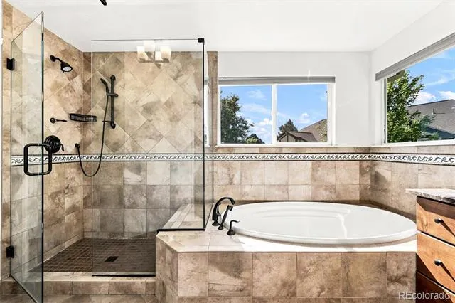 2833 S Fig Street Lakewood, CO 80228