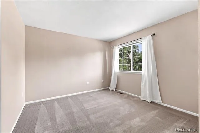 2833 S Fig Street Lakewood, CO 80228