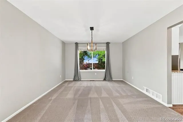 2833 S Fig Street Lakewood, CO 80228