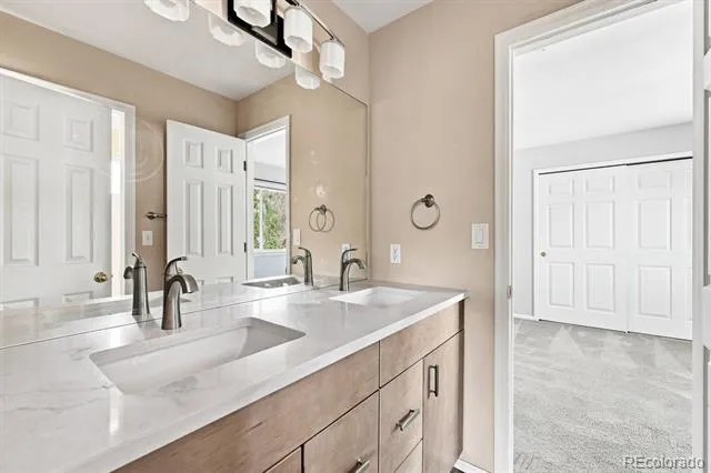 2833 S Fig Street Lakewood, CO 80228