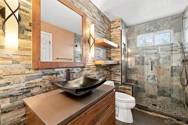 2833 S Fig Street Lakewood, CO 80228