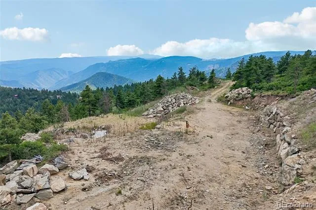 11917 Flat Top Trail Littleton, CO 80127
