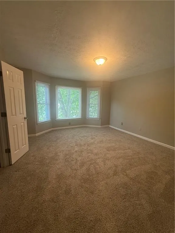 2031 Lakewood Circle Grayson, GA 30017