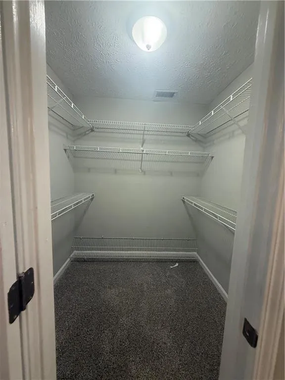 2031 Lakewood Circle Grayson, GA 30017