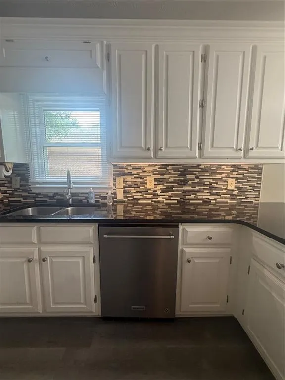 2031 Lakewood Circle Grayson, GA 30017