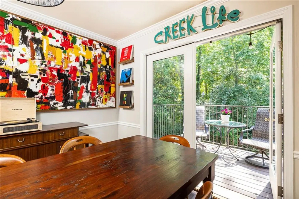135 Woodmere Square NW Atlanta, GA 30327
