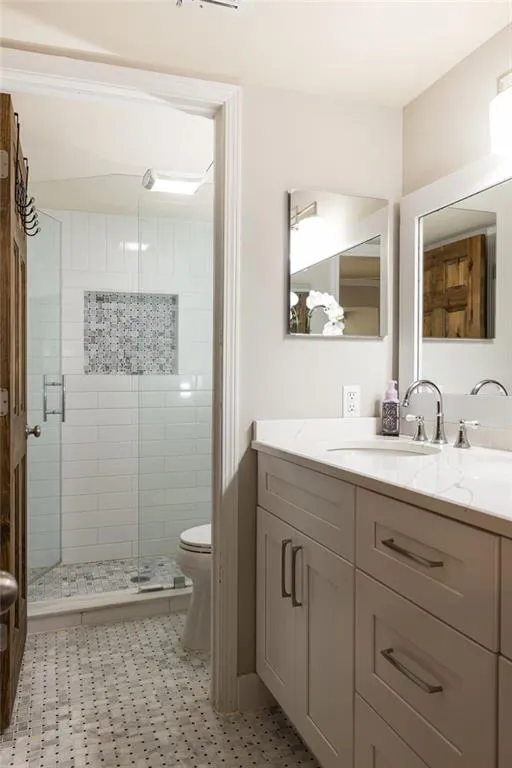 135 Woodmere Square NW Atlanta, GA 30327