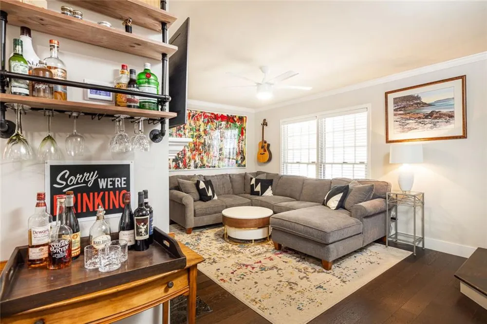 135 Woodmere Square NW Atlanta, GA 30327