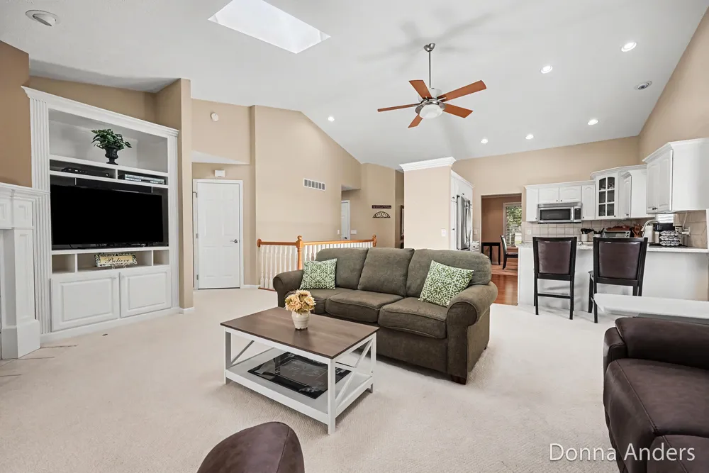 2015 Bryceway Court NE Grand Rapids, MI 49505