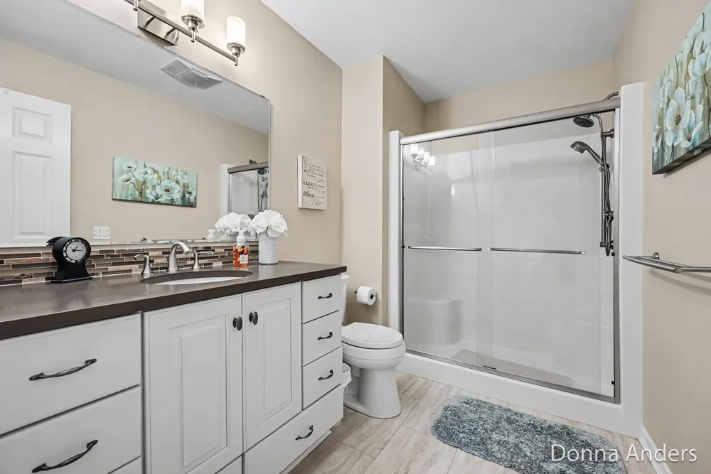 2015 Bryceway Court NE Grand Rapids, MI 49505
