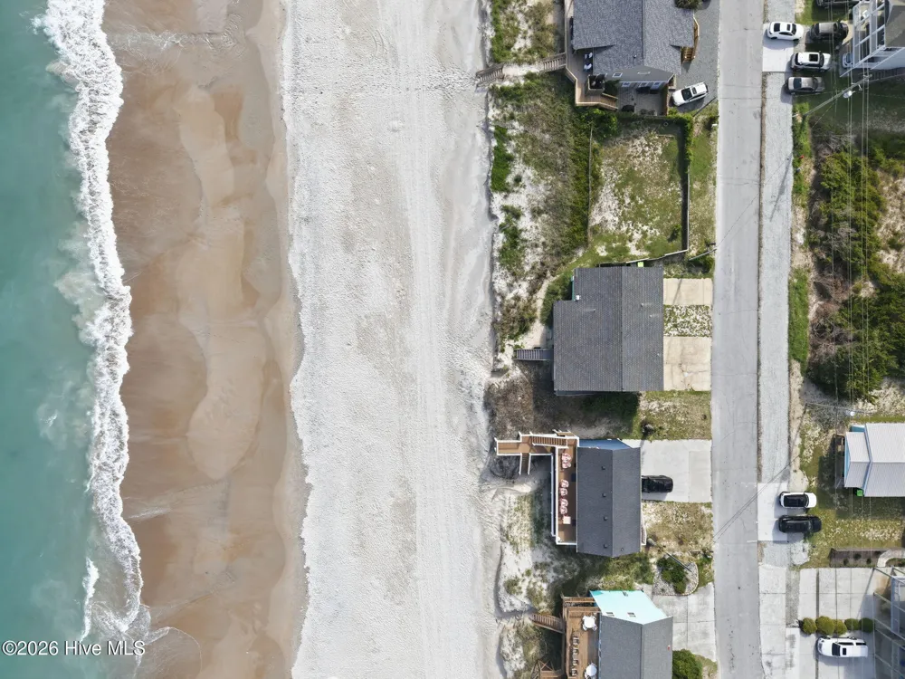 616 Shore Drive Surf City, NC 28445