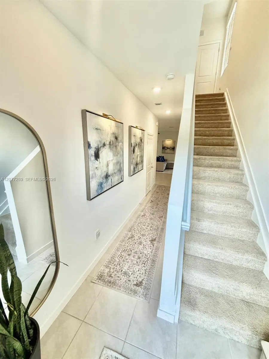 856 SW 11th Way Florida City, FL 33034