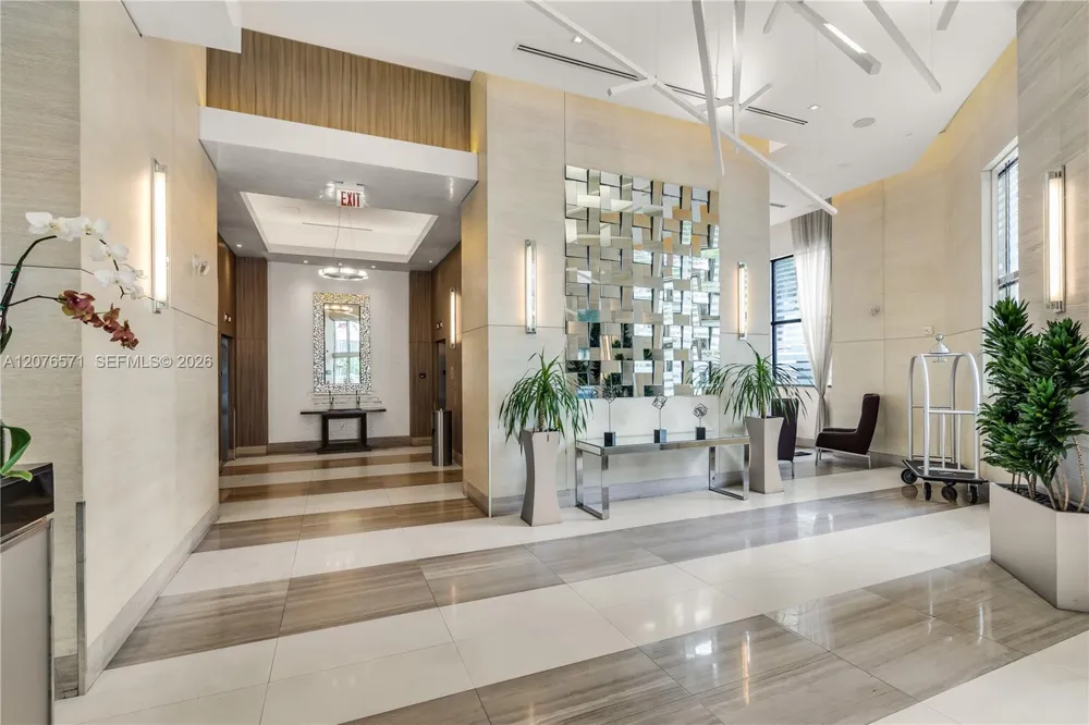 999 SW 1st Ave #1114 Miami, FL 33130